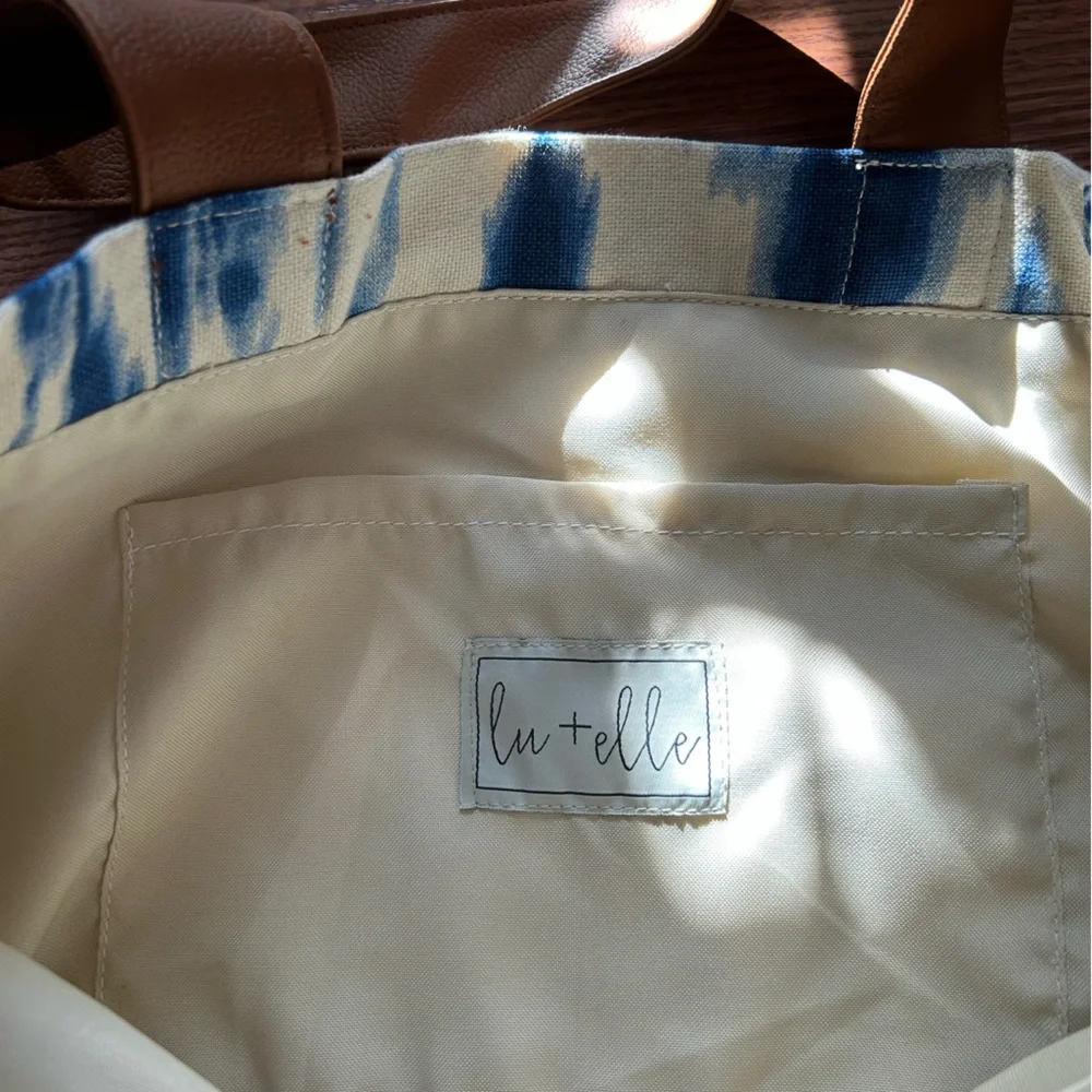 NWT Lu + Elle Laguna Tote - Picture 5 of 6